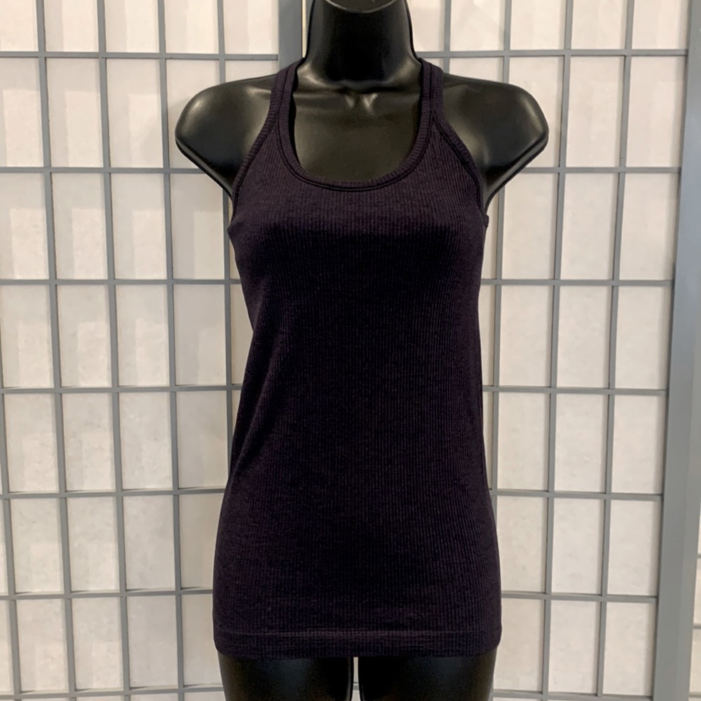 Lululemon Navy Blue fitted tank with built in bra. Excellent condition.